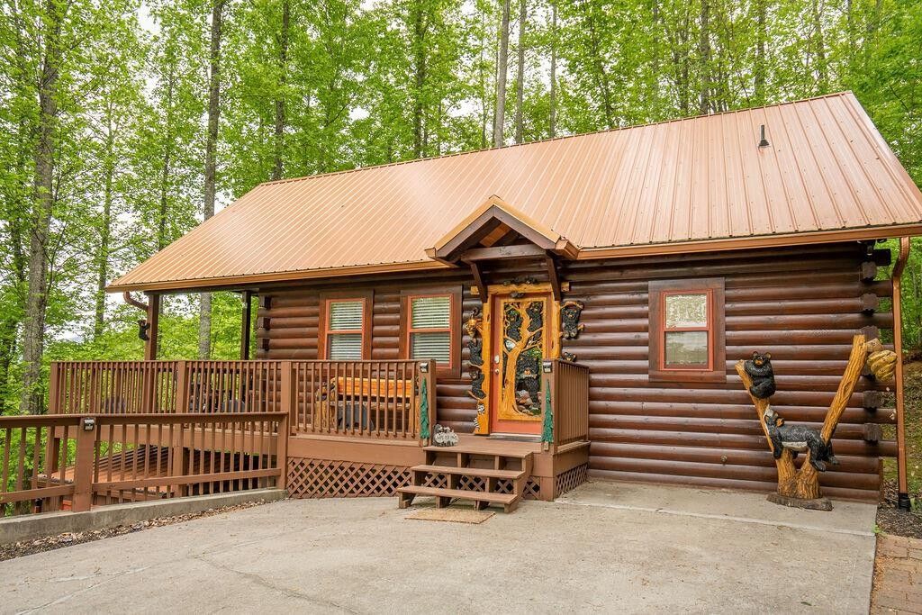 Property Photo: 3329 Red Wolfe Road TN 37862