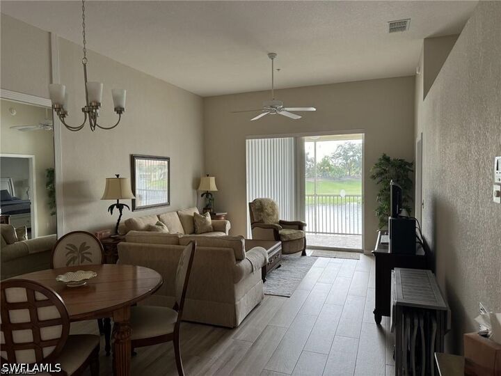 Property Photo: 2290 Carrington Court 202 FL 34109