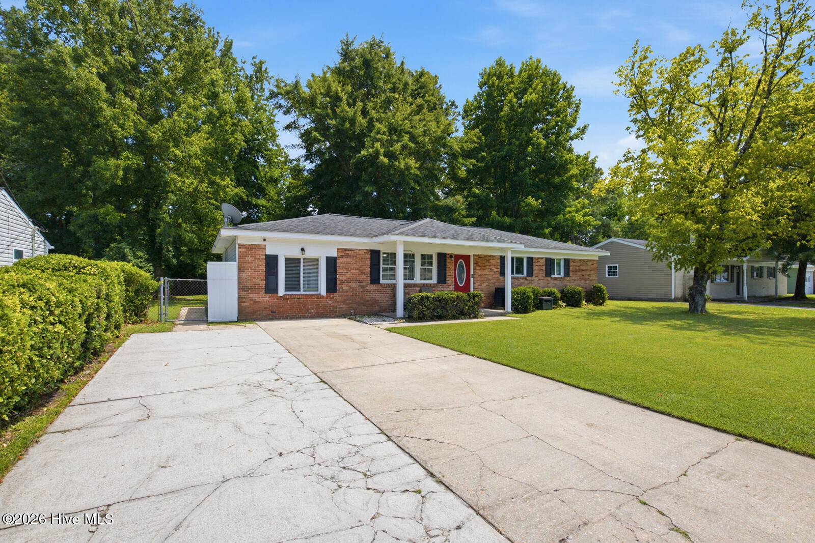 Property Photo:  209 Ramsey Drive  NC 28540 