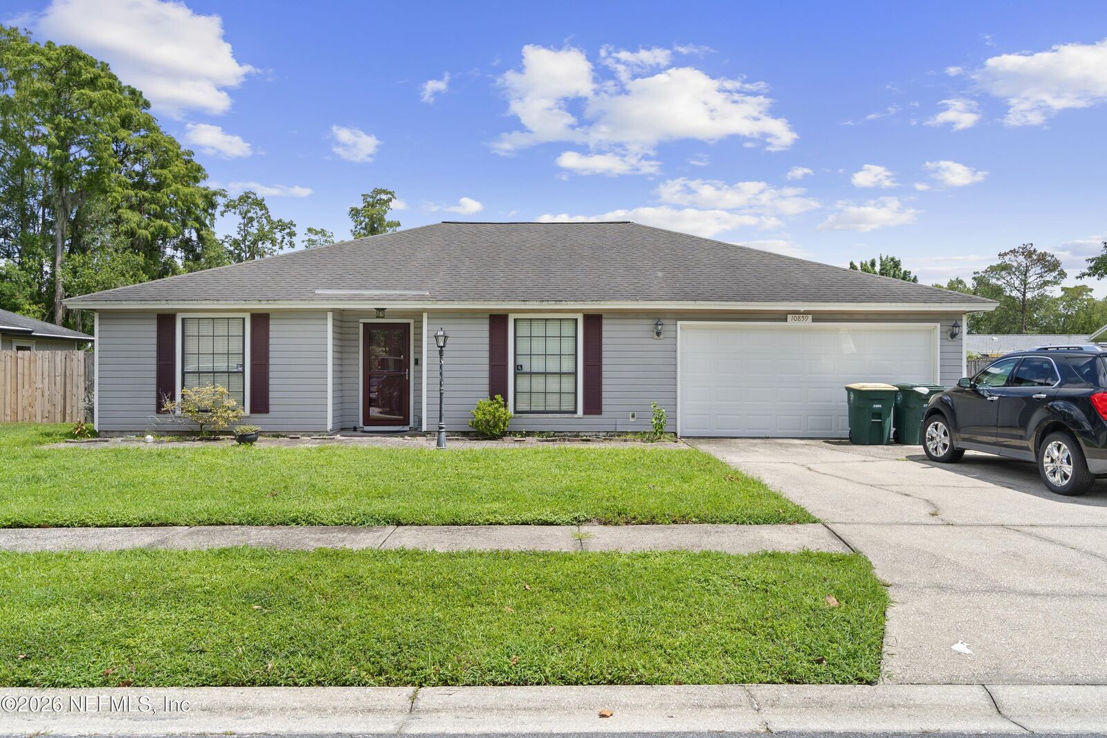 Property Photo: 10859 Saddle Horn Drive FL 32257