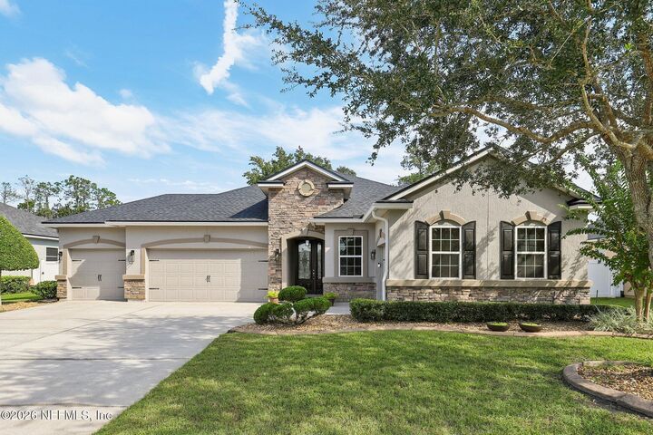 Property Photo:  448 Pine Eagle Drive  FL 32003 