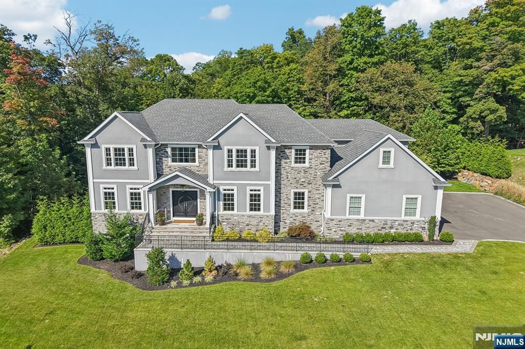 Property Photo:  10 Massola Drive  NJ 07470 