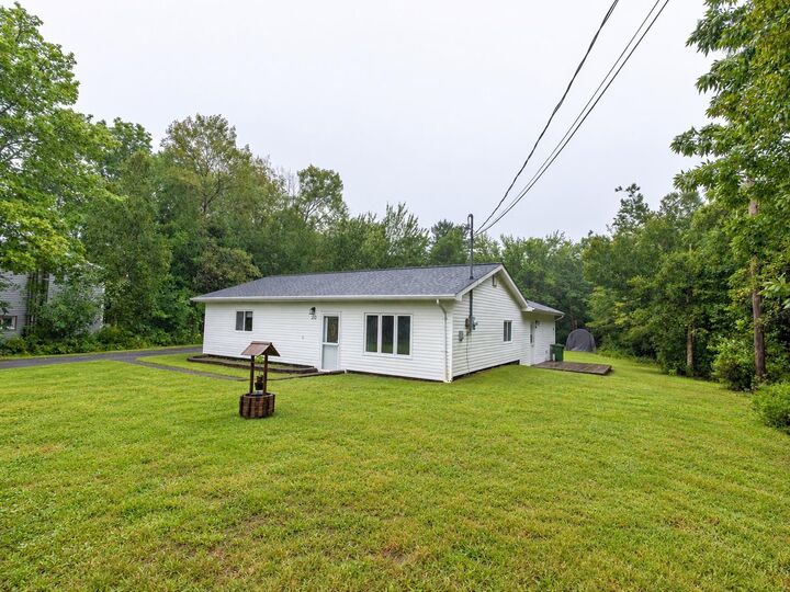 Property Photo:  20 Bell Street  NS B2Z 1M8 