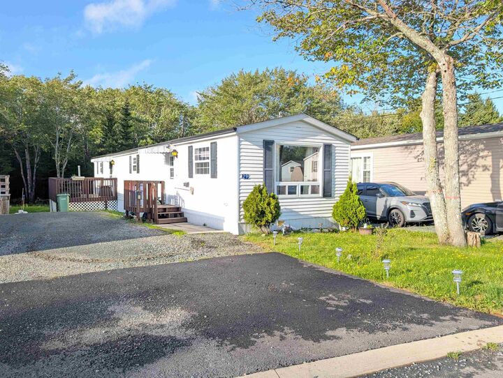 Property Photo:  29 Broadway Street  NS B3T 1B1 