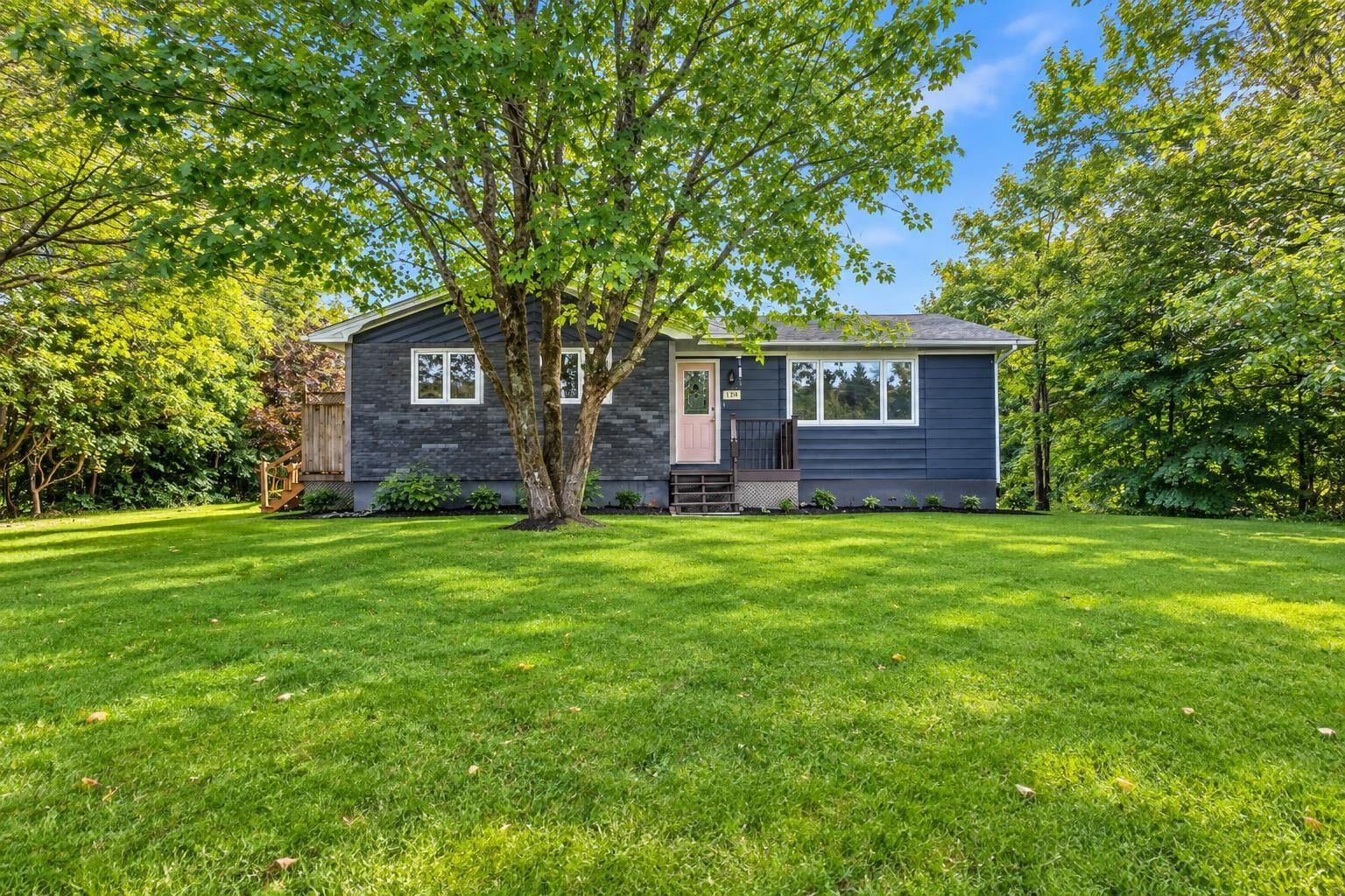 Property Photo:  118 Curry Street  NS B1L 1G4 