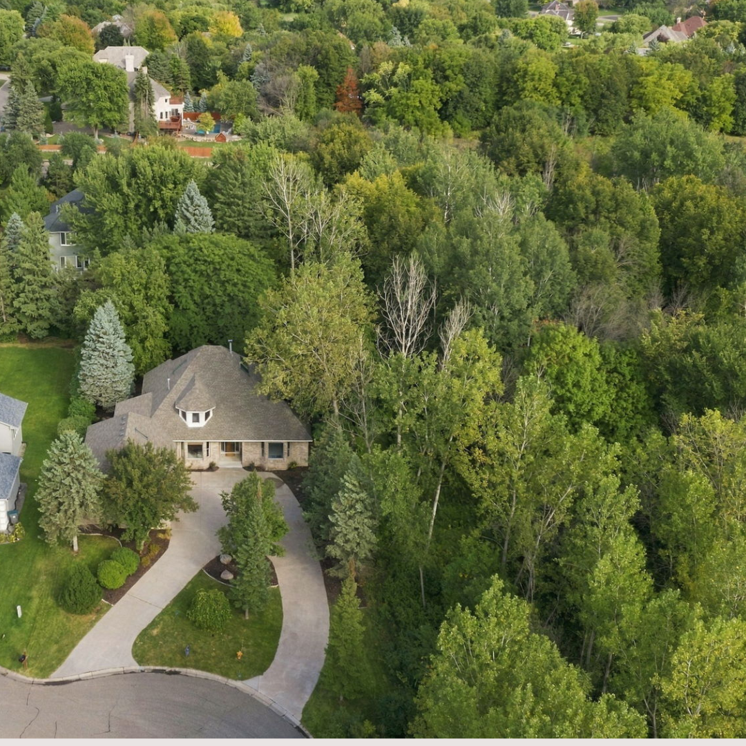 Property Photo: 4320 Vinewood Lane N MN 55442