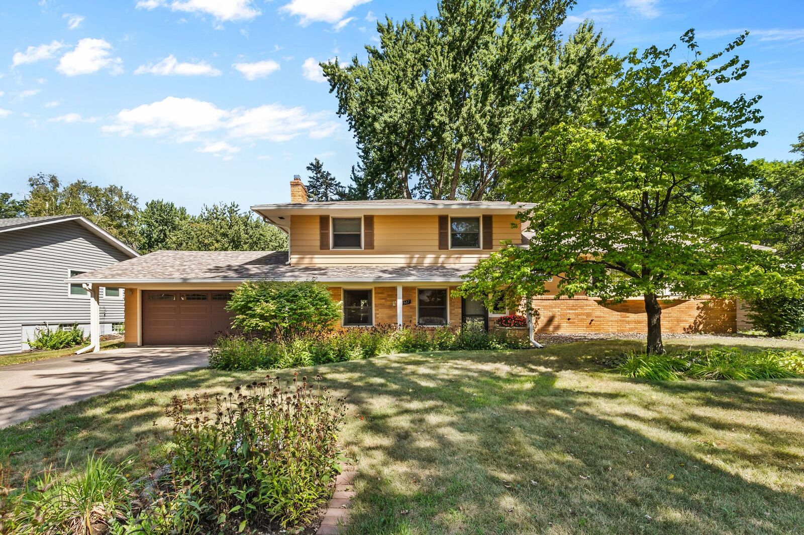 Property Photo: 2567 Orchard Lane MN 55110