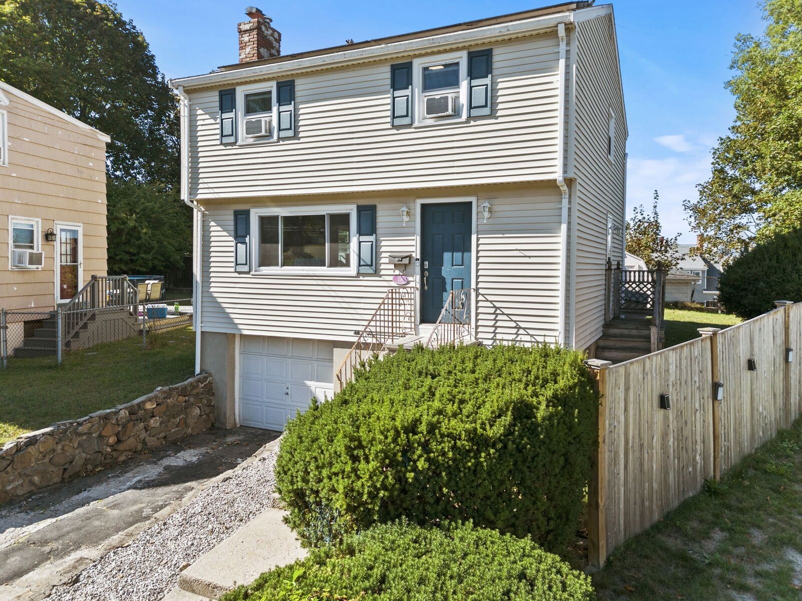 Property Photo:  18 Thompson Ln  MA 01904 