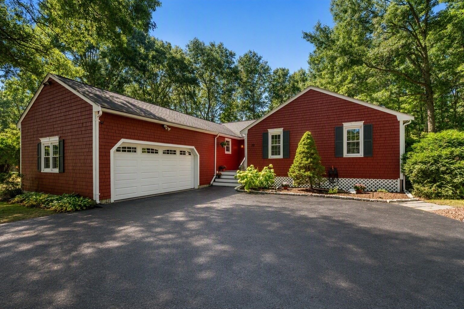 Property Photo: 20 Wexford Dr MA 02048