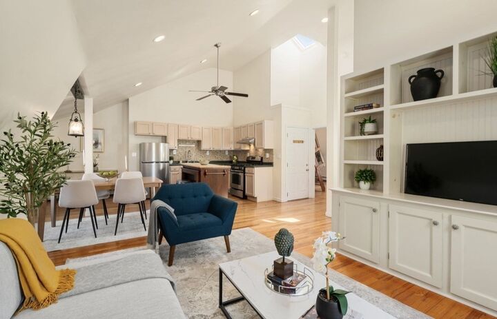 Property Photo: 9 High Street Place 3 MA 02445