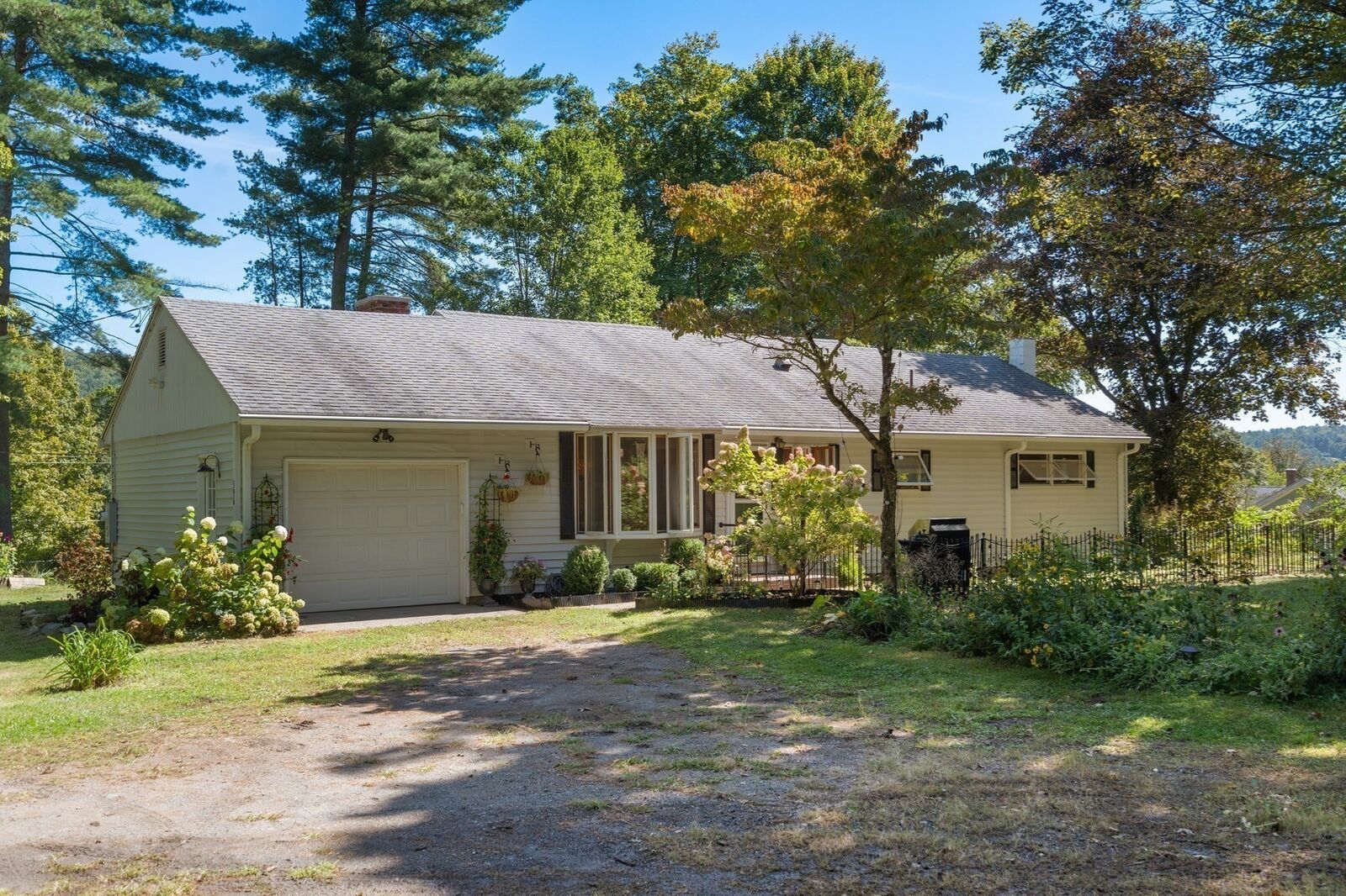 Property Photo: 396 Brattleboro Rd MA 01337