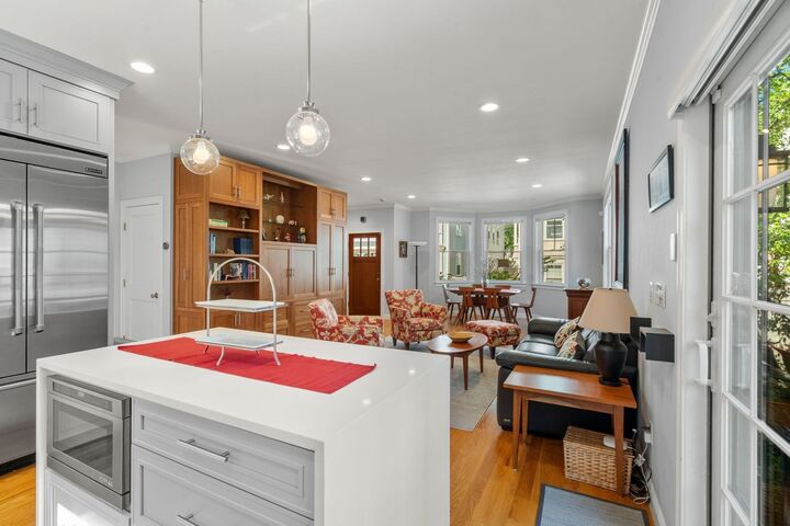 Property Photo:  55 Green St 55  MA 02130 