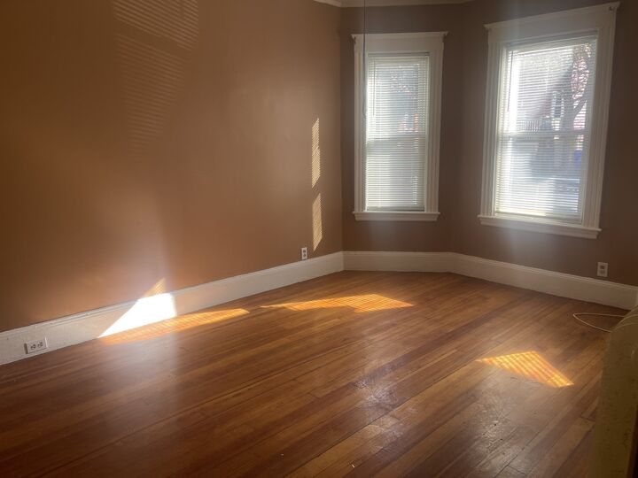 Property Photo: 6 Bailey St 1 MA 02124