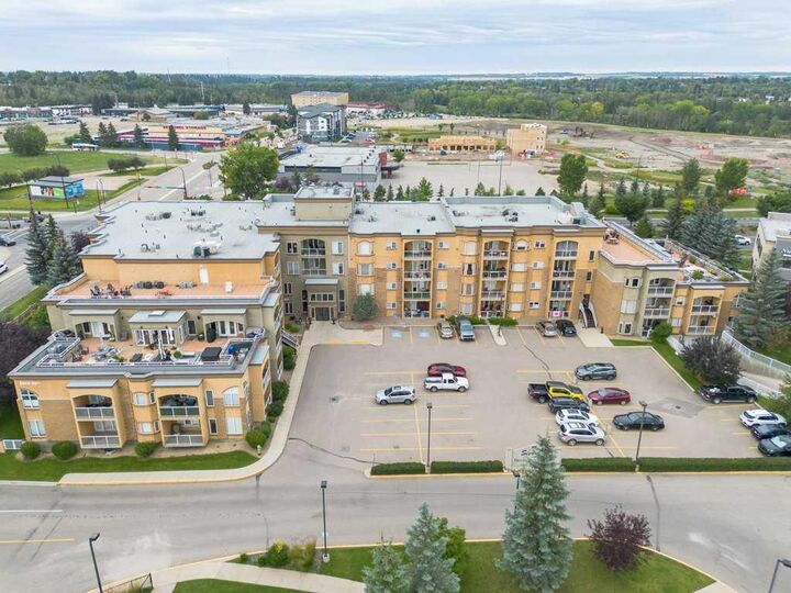 Property Photo:  5300 48 Street #118  AB T4N 7C5 