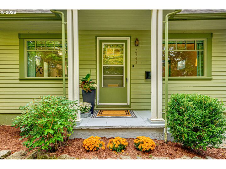 Property Photo:  2543 NE 12th Ave  OR 97212 