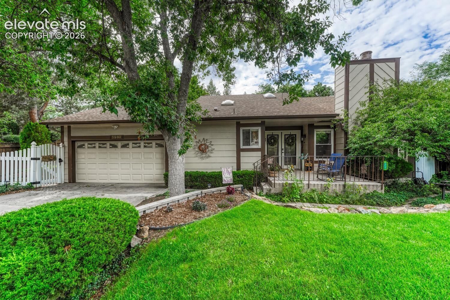 Property Photo:  3960 Vondelpark Place  CO 80907 