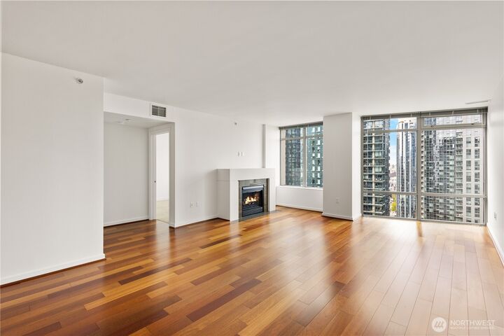 Property Photo: 819 Virgina Street 2710 WA 98101