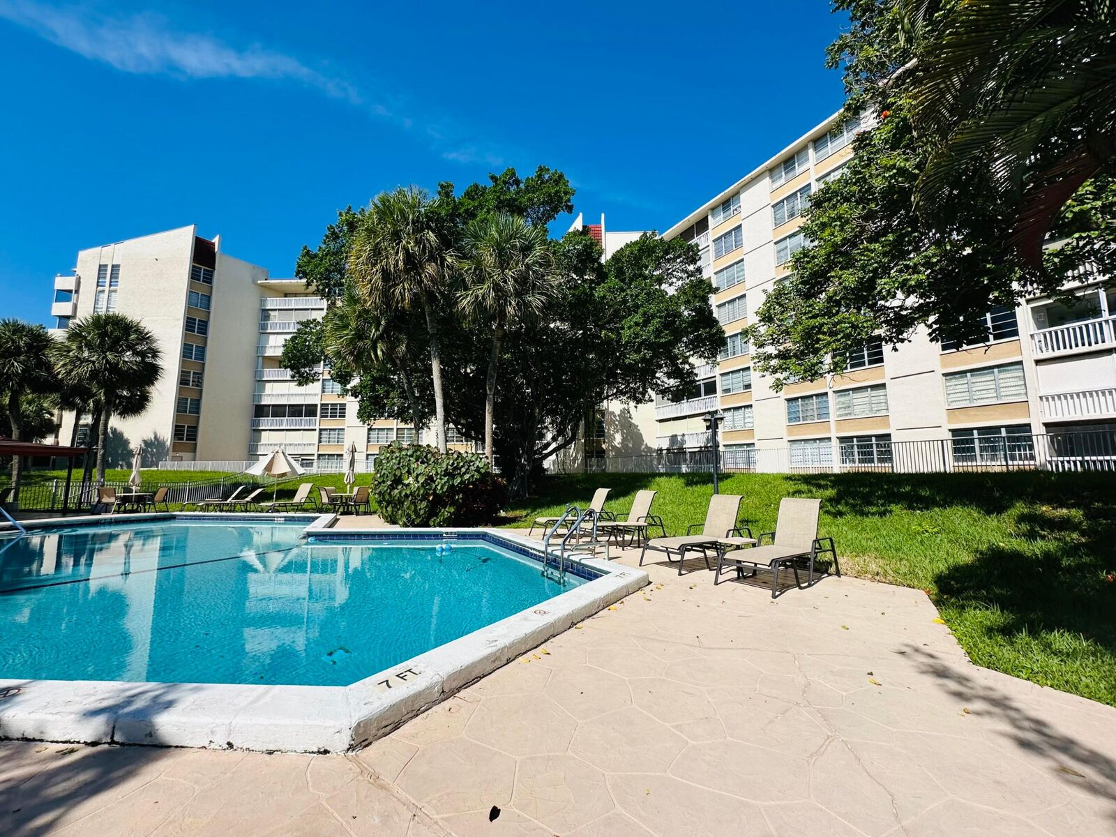 Property Photo:  6902 Environ Boulevard 1C  FL 33319 