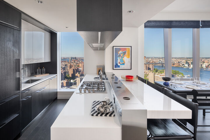 Property Photo:  252 South Street 57F  NY 10002 