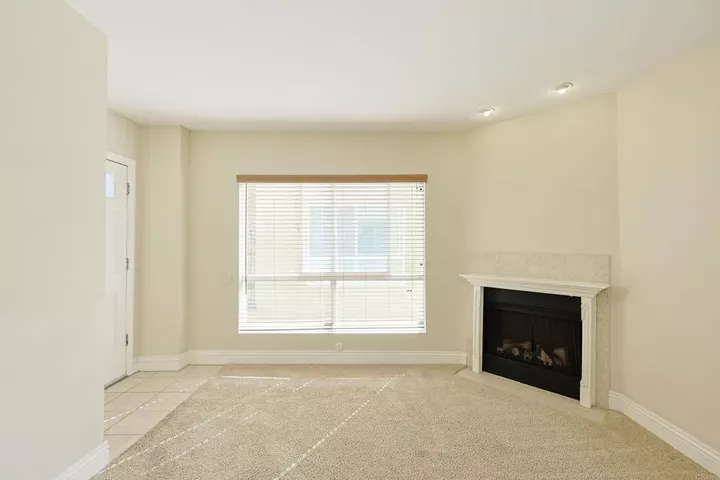 Property Photo: 239 Ebony Avenue 6 CA 91932