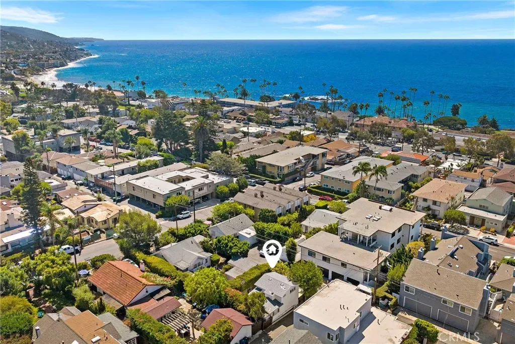 Property Photo: 330 Jasmine Street CA 92651