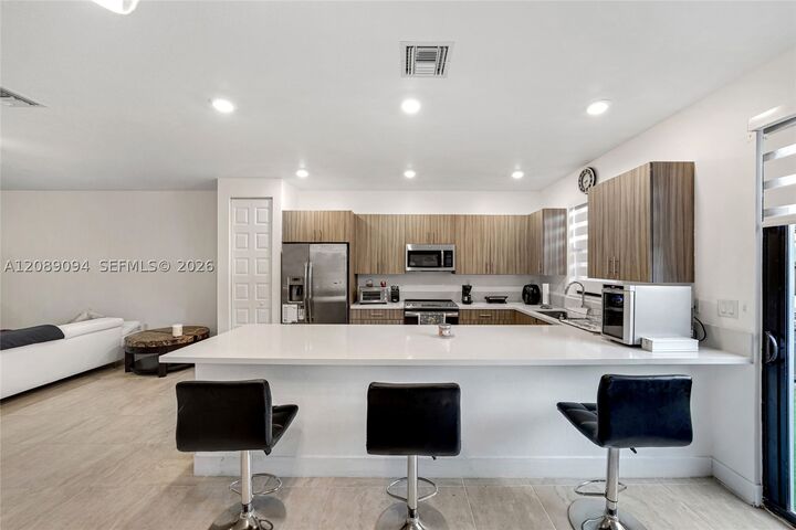 Property Photo: 15809 NW 91st Ct FL 33018