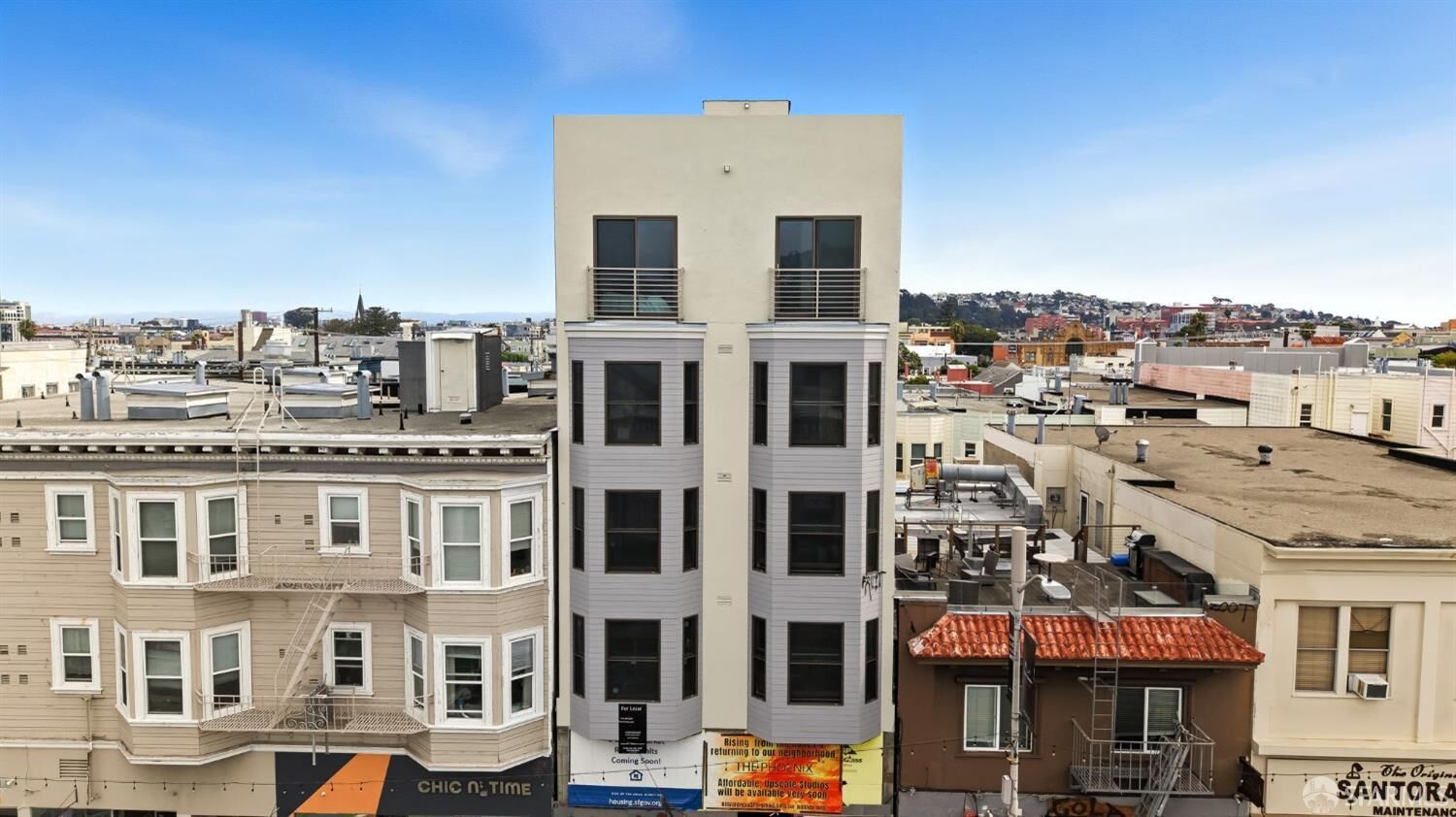 Property Photo:  811 Valencia Street 601  CA 94110 