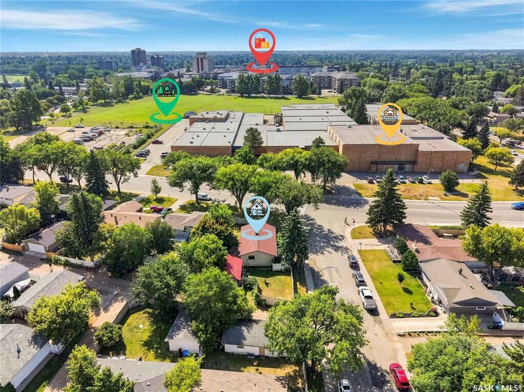 Property Photo: 2301 Taylor Street E SK S7H 1W8