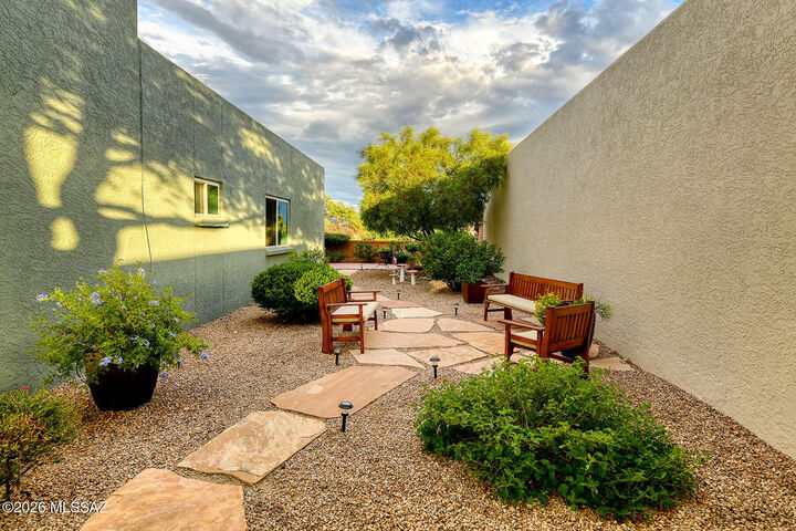Property Photo:  2831 S Via Del Bac  AZ 85622 