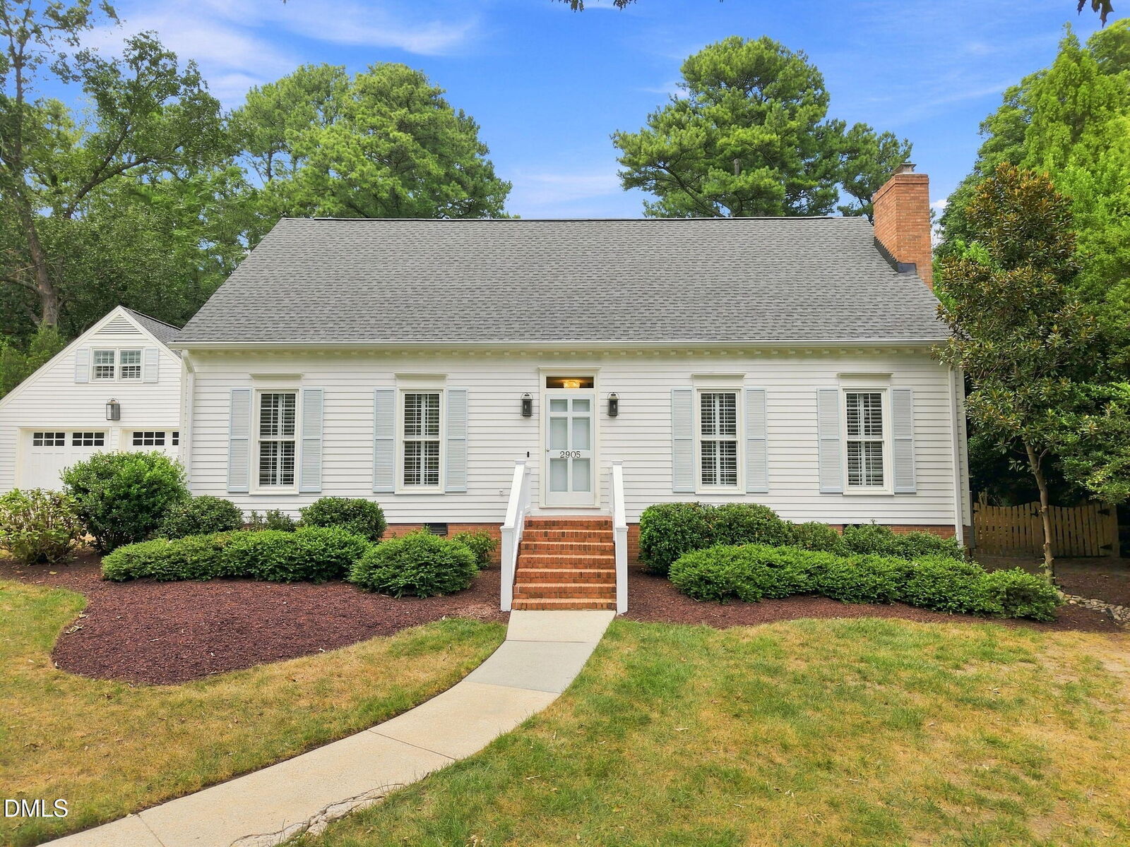 Property Photo:  2905 Augusta Court  NC 27607 