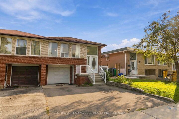 Property Photo: 3441 Anneliese Avenue ON L4Y 3E1