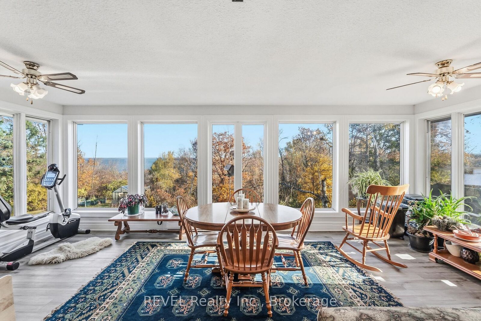 Property Photo:  635 William Street  ON L4R 2S7 
