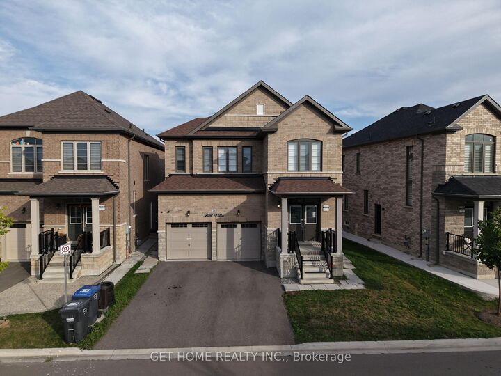 Property Photo:  24 Bachelor Street  ON L7A 5A9 