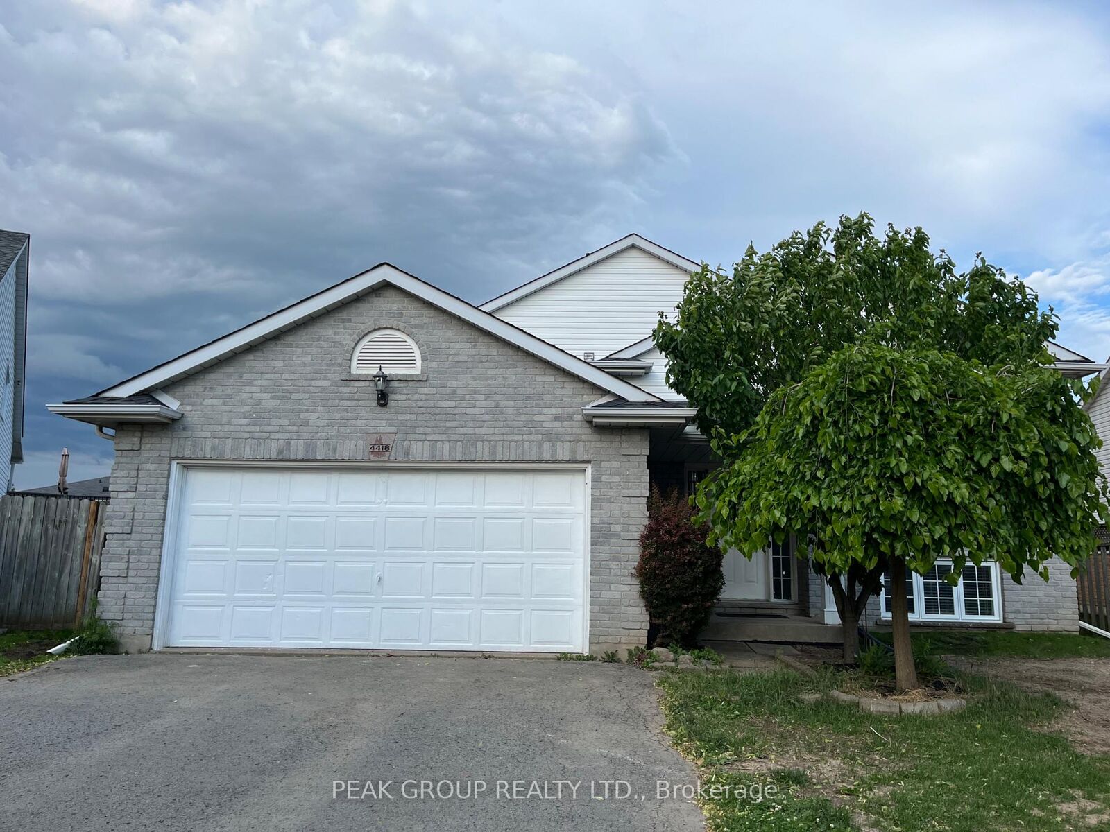 Property Photo:  4418 Connell Avenue  ON L2H 3H4 