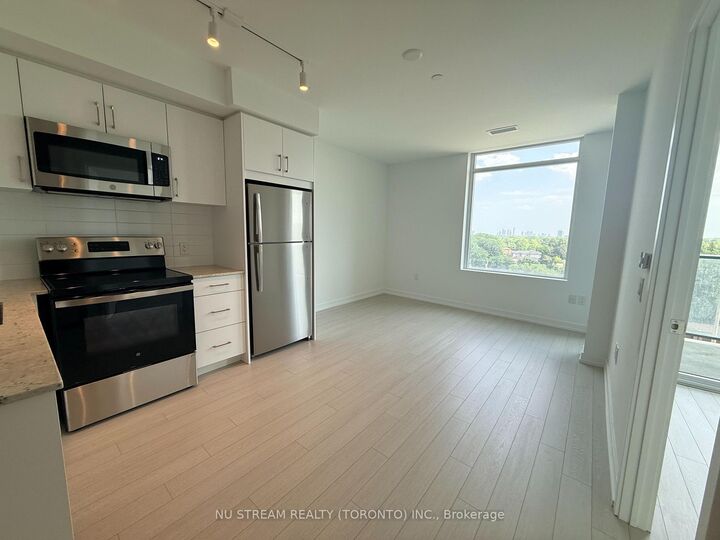 Property Photo:  4000 Eglinton Avenue W 624  ON M9A 4M2 