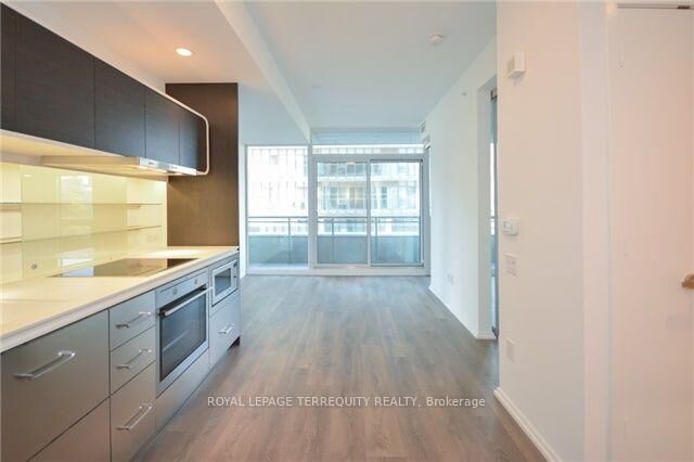 Property Photo:  45 Charles Street E 505  ON M4Y 1S2 