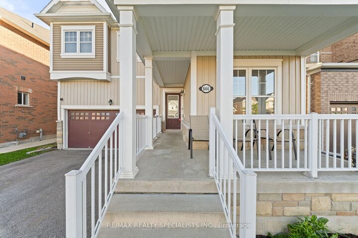 Property Photo:  666 Hammond Street  ON L9V 3S2 