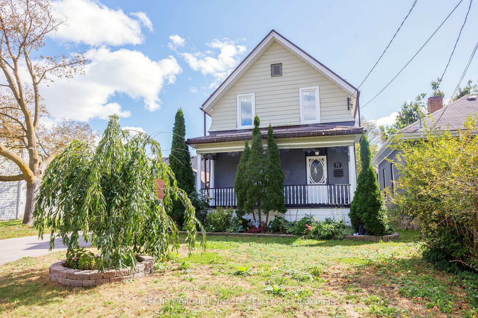 Property Photo:  71 Glenelg Street W  ON K9V 2V6 