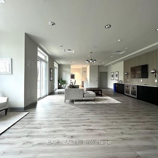 Property Photo:  107 Roger Street 501  ON N2J 0G3 