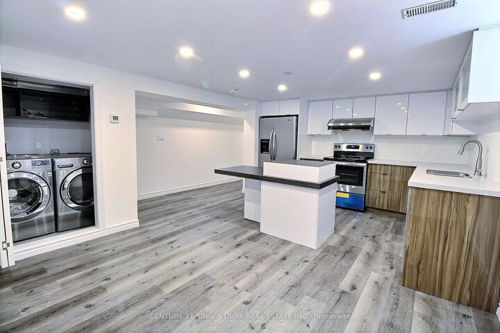 Property Photo:  1763 Bayview Avenue Basement  ON M4G 3C5 