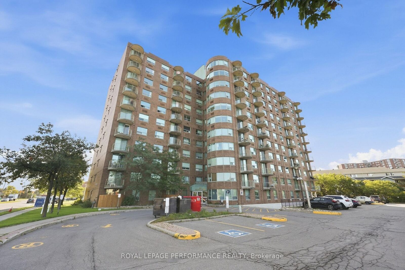 Property Photo:  1440 Heron Road 1102  ON K1V 0X2 