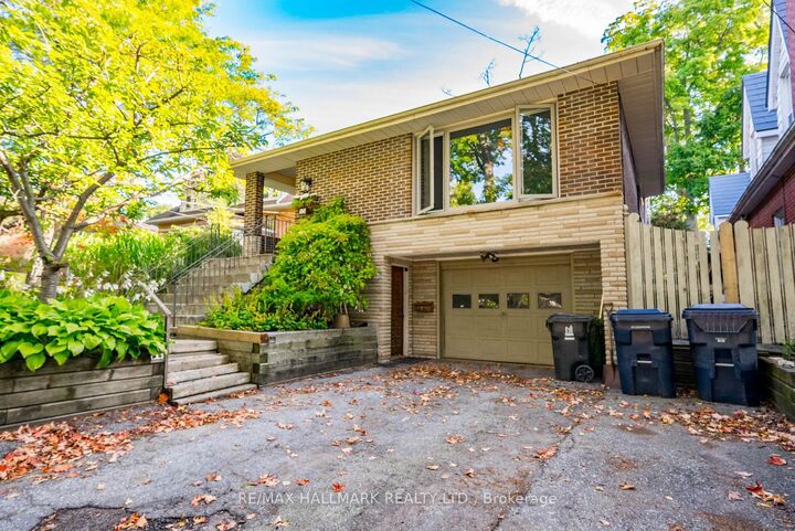 Property Photo:  55 Larwood Boulevard  ON M1M 2M6 