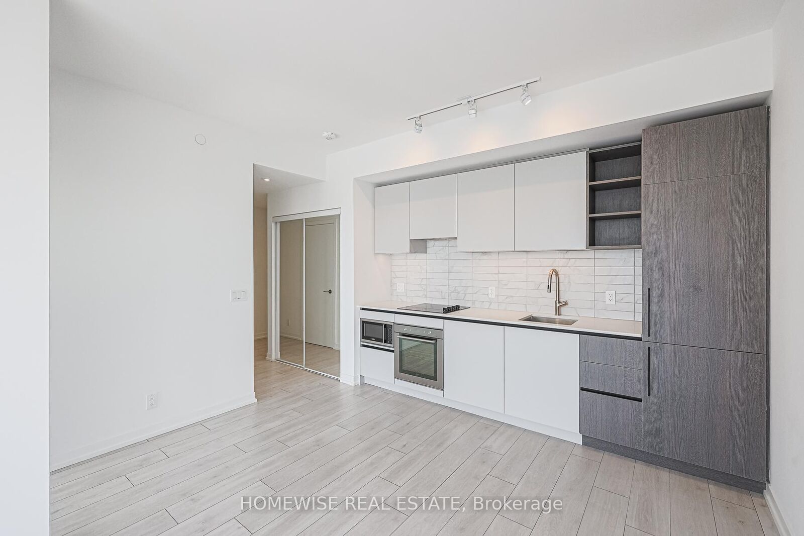 Property Photo:  55 Mercer Street Lph02  ON M5V 3W2 