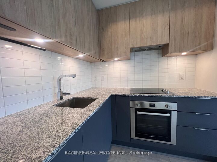 Property Photo:  120 Parliament Street 904  ON M5A 2Y8 