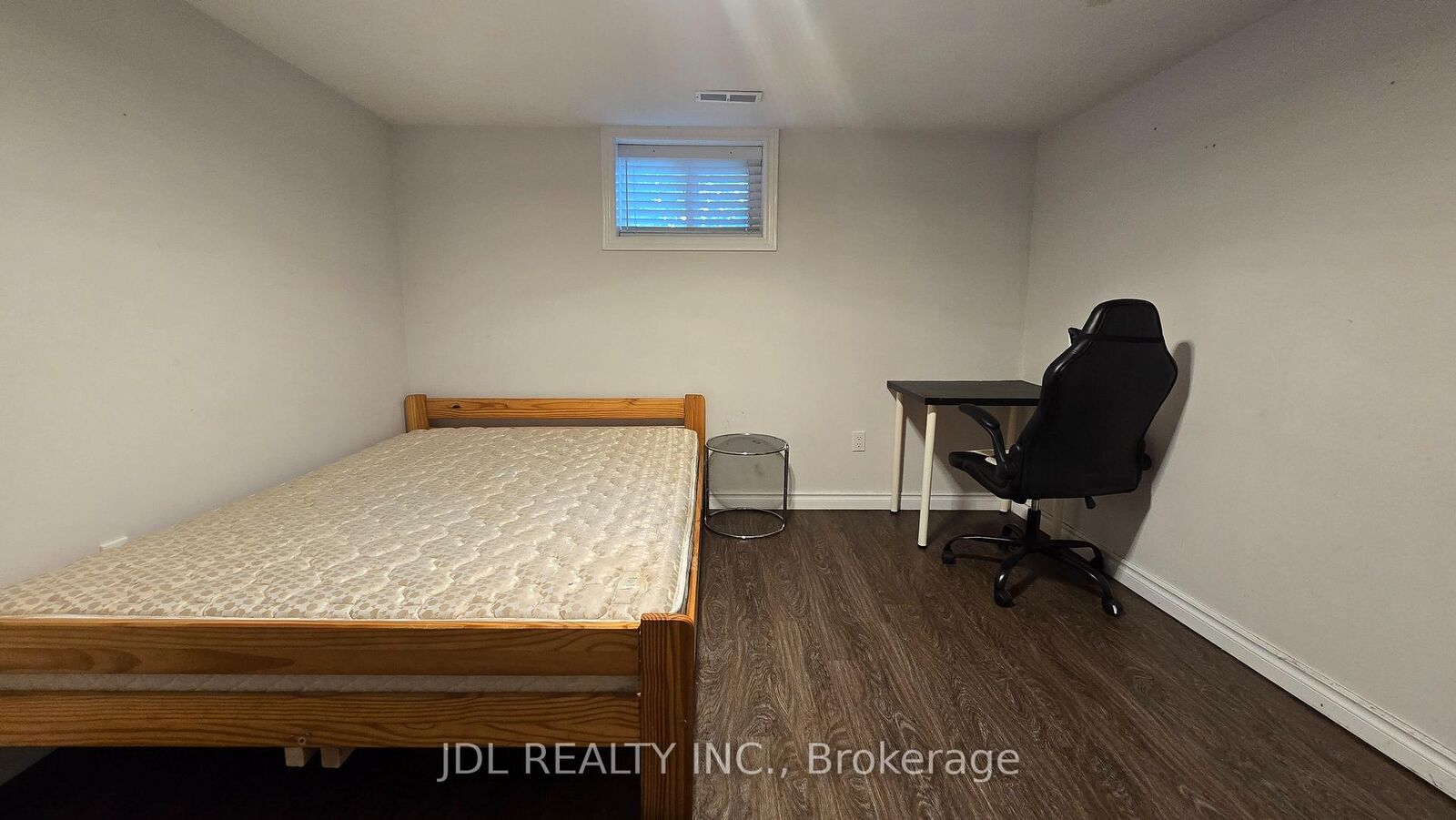 Property Photo: 68 Meadowview Avenue Bsmt B ON L3T 1K7