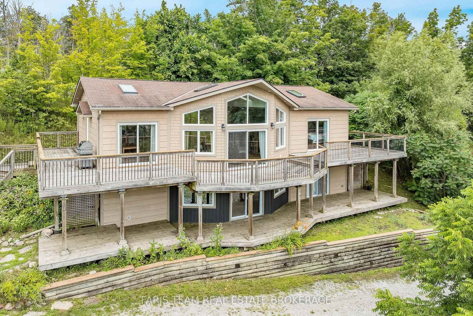 Property Photo:  1858 Woods Bay Road  ON L3V 0V7 