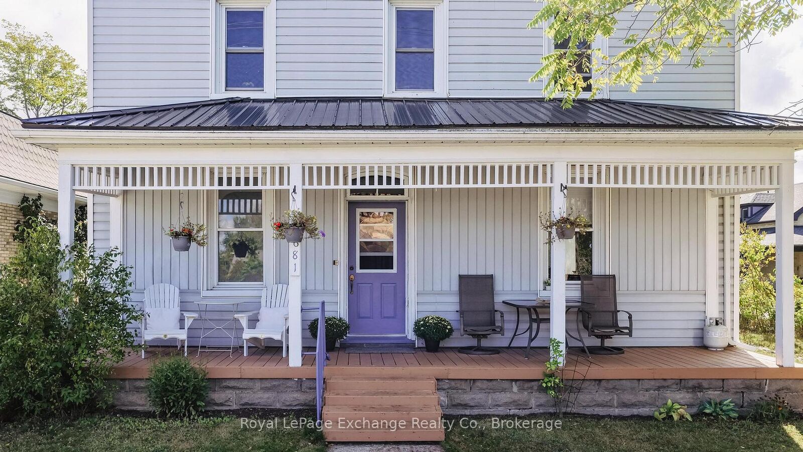 Property Photo:  681 Princes Street N  ON N2Z 2Z7 
