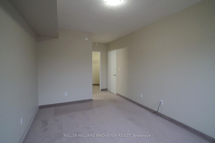 Property Photo:  239 Auburn Drive 418  ON N2K 0B7 