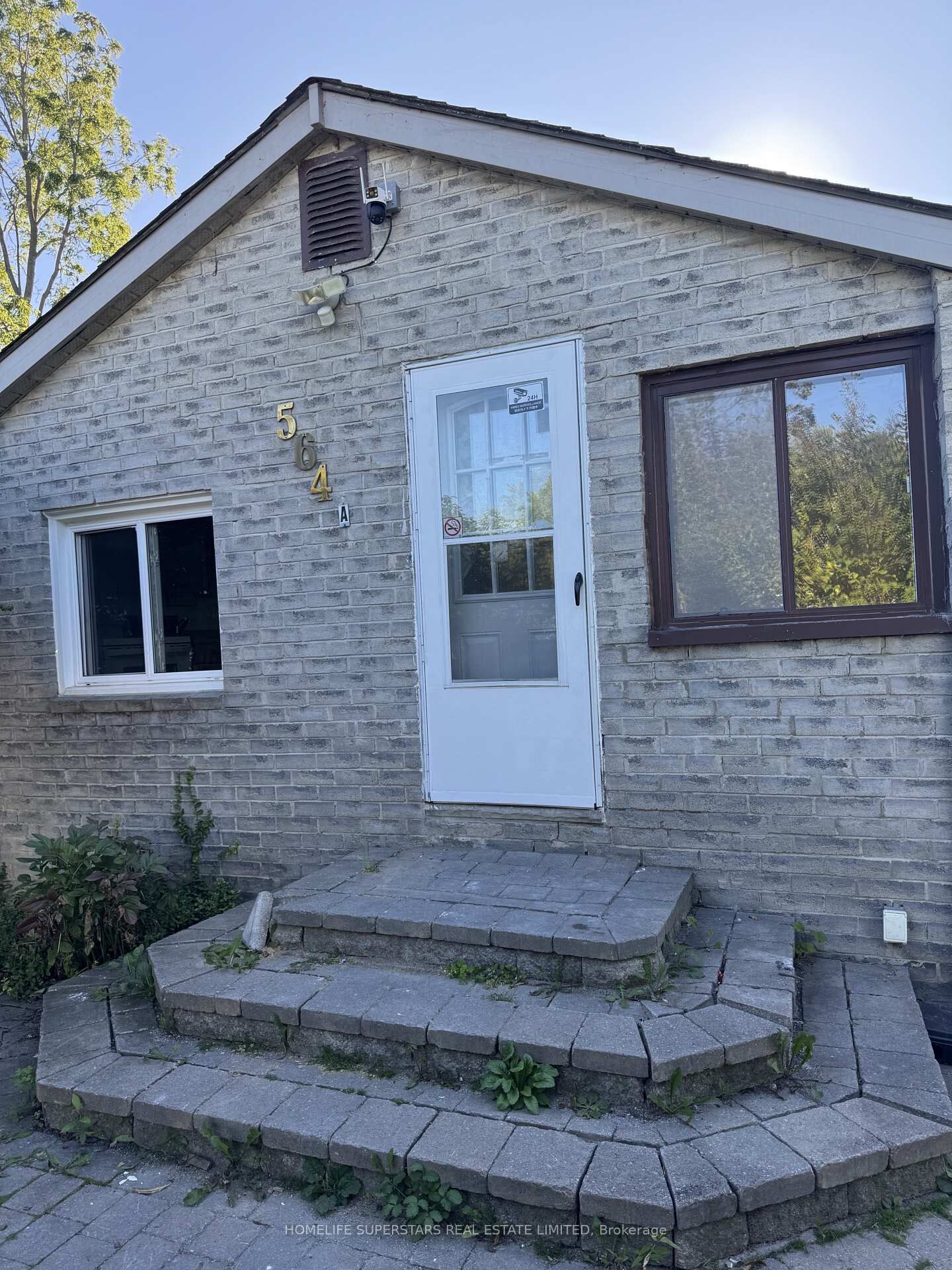 Property Photo:  564A Lake Drive S  ON L4P 1S8 
