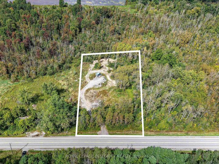 Property Photo: 6841 Snake Island Road ON K4P 1N2